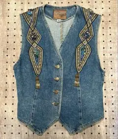 Item thumbnail for item 9443ca39-b564-468b-ab95-0d4fa0eda0d7