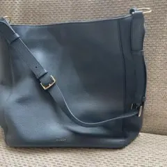 Item thumbnail for item dee1610b-6dc3-43d4-861a-bb4a1eb8259c