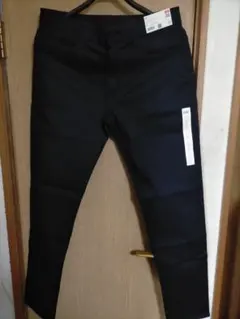 【新品】ユニクロ ウルトラストレッチ スキニー フイット カラージーンズ L