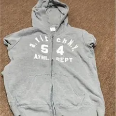 アバクロンビー&フィッチ