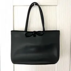 フルラ FURLA☆本革 リボン付きショルダートートバッグ 肩掛け A4可 黒