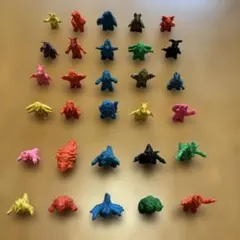 ウルトラマン怪獣消しゴム　30体