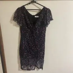 WIWALORNA ブラック花柄ナイトドレス