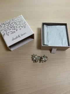 エリザベスバウアー　イヤリング