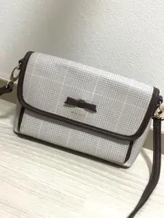 Item thumbnail for item a4e03301-c8b1-4a1a-a784-9b9e48ca04cf