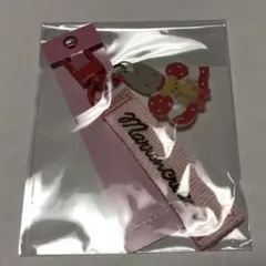 サンリオ　マロンクリーム　ロゴ刺繍タグキーホルダー　サンリオキャラクター大賞