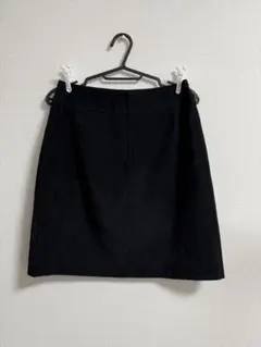 黒のタイトフィットミニスカート 50cm