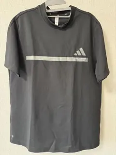 adidas 黒Tシャツ