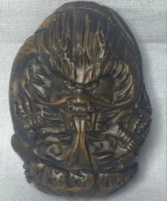 龍 ドラゴン 爪 ペンダントトップ リアルファー シルバーカラー - メルカリ