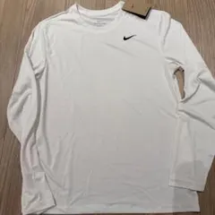 【3/2まで値下げ！】NIKE Dri-FIT ロングスリーブ　ホワイト
