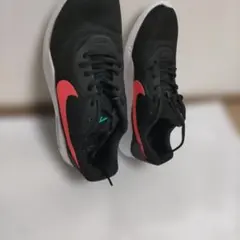 Nike Air スニーカー ブラック/オレンジ