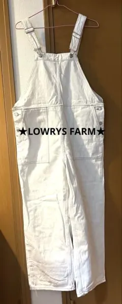 ★LOWRYS FARM★ オーバーオール　ホワイト　サロペットのサムネイル