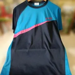 ♥早い物勝ち♥YONEX ラグランスリーブ Tシャツ 青黒♥即購入OK♥