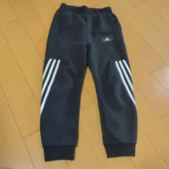 アディダス　パンツ140　マーキーズ　ジャンクストア　ユニクロ