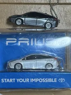 TOYOTA PRIUS ミニカー キーホルダーのサムネイル