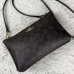 美品 コーチ PVC ショルダー レイラ シグネチャー ダブルファスナー 茶