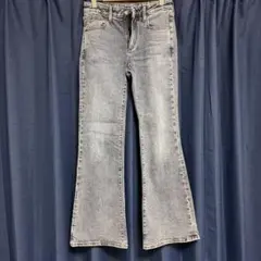 【GU】 ブルーデニムフレアパンツ