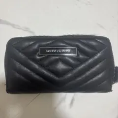 ろ*お様 ARMANI EXCHANGE 長財布 ブラック キルティングのサムネイル