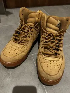Nike Air Force 1 ベージュ Wheat ハイカット