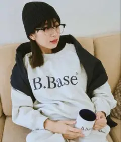 B.Base グレー トレーナー Lサイズ
