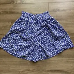 140サイズ　ショートパンツ 紫　花柄　ボトムス　女の子　キッズ　キュロット