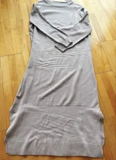 ラベンダー色 長袖ドレス 約120cm