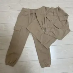 SHEIN ベージュ キッズセットアップ 6Yのサムネイル