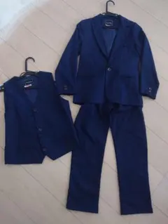ネイビー スーツセット (ジャケット・ベスト・パンツ)　150
