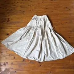 ungrid定番 アイボリー フレアスカート F