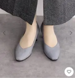 HIMIKO グレー スエード パンプス