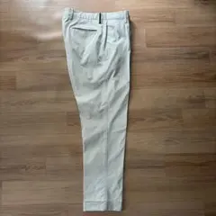 PT01 ライトベージュ スラックス 美品