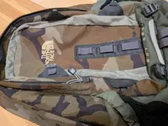 THE NORTH FACE HOTSHOT カモフラージュ　リュック