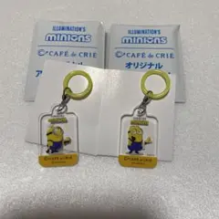 カフェドクリエ　オリジナルアクリルチャーム　ミニオン　2個セット