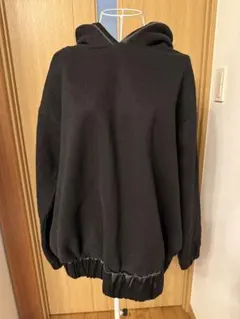 黒 フード付き スウェット トレーナー