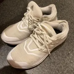 アディダス　スニーカー　cloudfoam