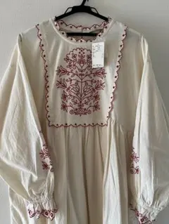 サマンサモスモス 配色刺繍ワンピース