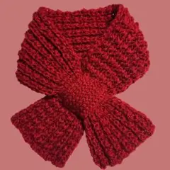 かぎ針編み　ショートマフラー　ミニマフラー　リボン　赤　ヘッド　ループマフラー