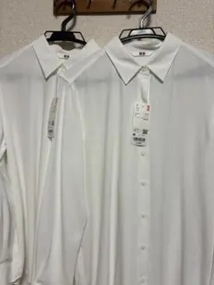 【最終値下げ】ユニクロ　レーヨンブラウス　長袖　2枚セット