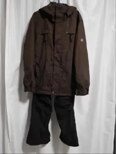 Item thumbnail for item 7e8a395e-384f-4fdc-ae95-639f50a6fd71