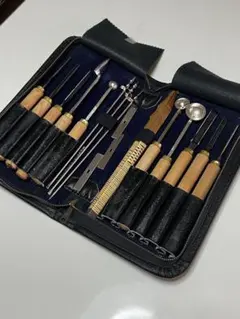 Item thumbnail for item e4b91187-f84e-4444-a008-06f6652b5331