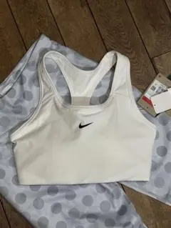 NIKEスポーツブラとsanideizTOKYOfor RUNレギンス　未使用