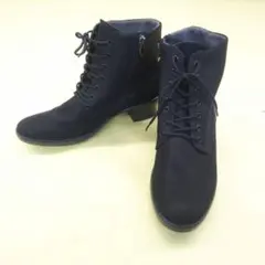 Item thumbnail for item 91f49775-cc7d-47b3-8e94-fc1cdd880139