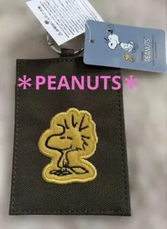 ＊PEANUTS パスケース＊
