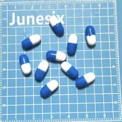 ビーズ パーツ 錠剤 カプセル みずいろ しろ 10個