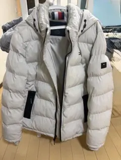 TOMMY HILFIGER ホワイト ダウンジャケット Mのサムネイル