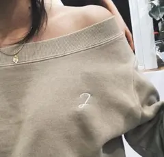 Juemi オフショルピグメントスウェット