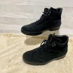 Item thumbnail for item 5554bebc-dc53-4fe7-a385-62fc02654a09