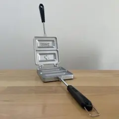 Item thumbnail for item 16e13f08-d5d2-46ee-b384-e38da74a0c36