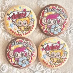 新品 ナルミヤキャラクターズ 刺繍缶バッチ デイジーラヴァーズ