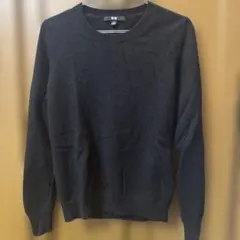 ユニクロ UNIQLO カシミヤセーター（長袖・ニット）　ブラック　Mのサムネイル